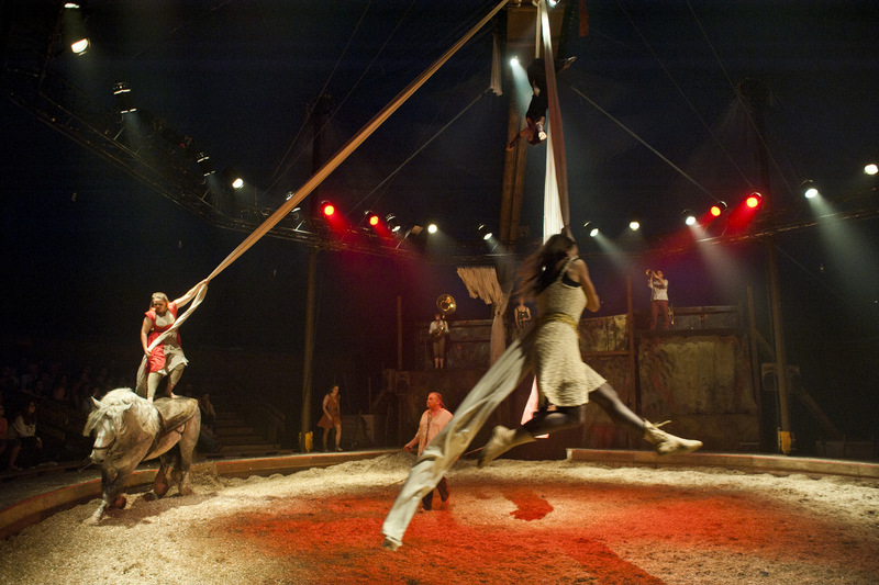 Le Boléro de la compagnie de cirque équestre Pagnozoo © DR