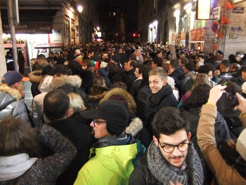 La foule lors de la fête des lumières 2017