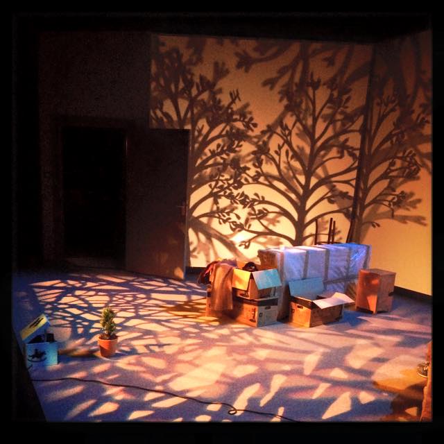 Décor du spectacle “Jeanne et la chambre à air” © Cie L’Artifice Décor du spectacle “Jeanne et la chambre à air” © Cie L’Artifice