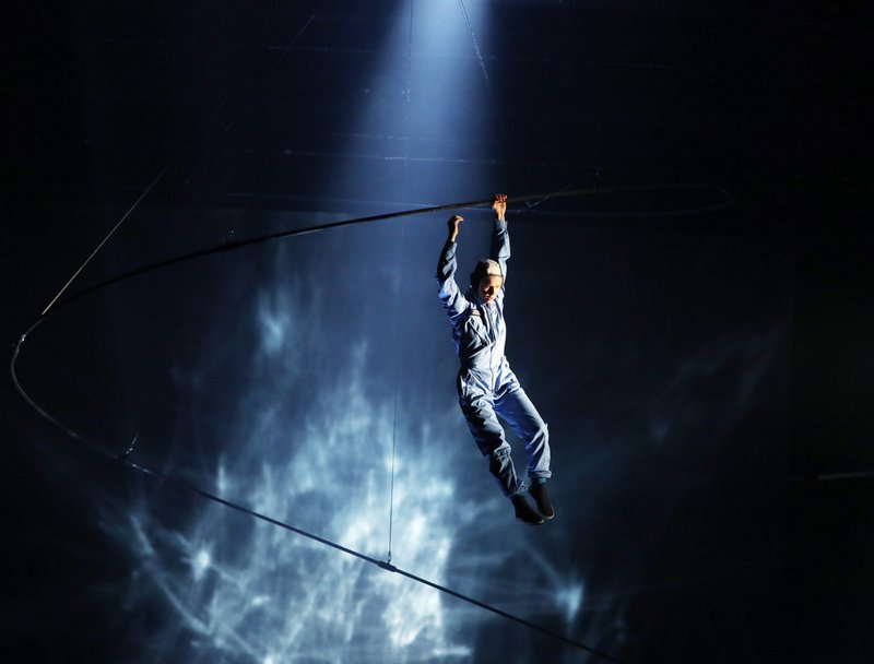 Chloé Moglia dans “Cosmos 1969”, de Thierry Balasse © Patrick Berger