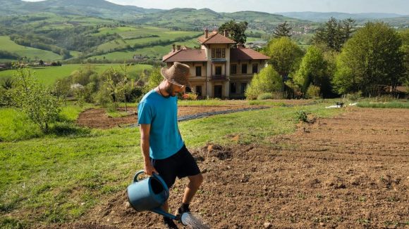 Permaculture à la Source Dorée (monts du Lyonnais) © Tim Douet