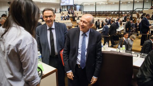 David Kimelfeld et Gérard Collomb, au conseil métropolitain, en 2017 © Tim Douet