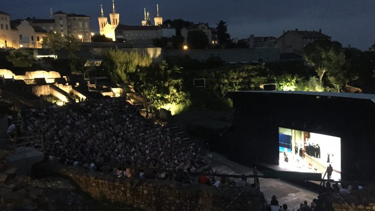 nUITS DE fourvière