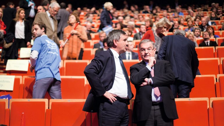 Michel Mercier avec son successeur au conseil départemental, Christophe Guilloteau, lors d’un meeting en 2015 © Tim Douet