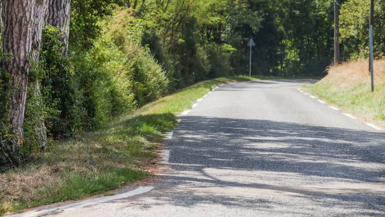 Route de campagne © Tim Douet