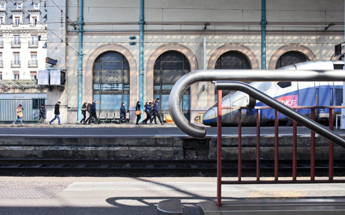 Gare SNCF TER Lyon TGV