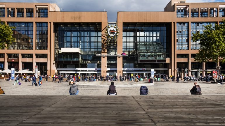 Gare SNCF TER Lyon TGV