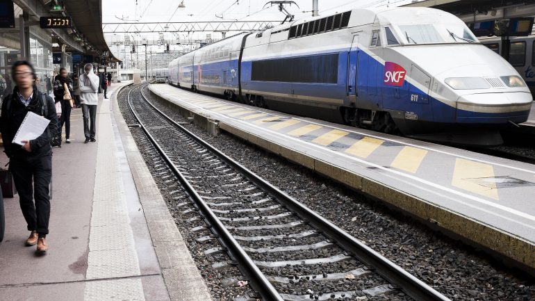 Gare SNCF TER Lyon TGV