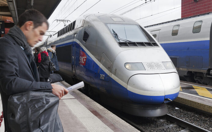 Gare SNCF Lyon TGV