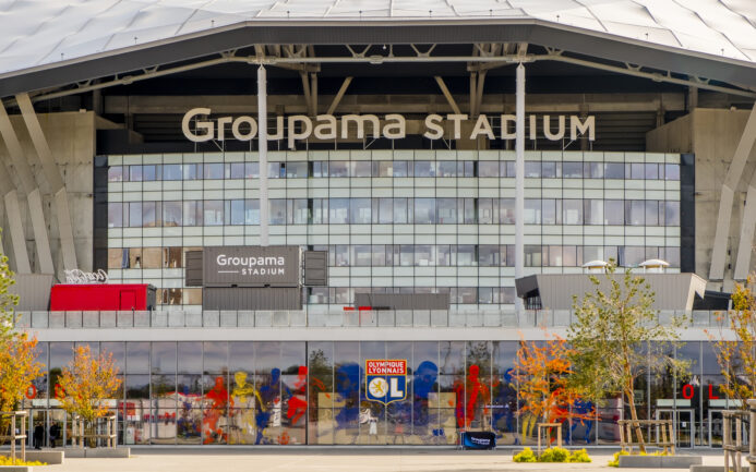 Entrée du Groupama Stadium, à Décines © Tim Douet