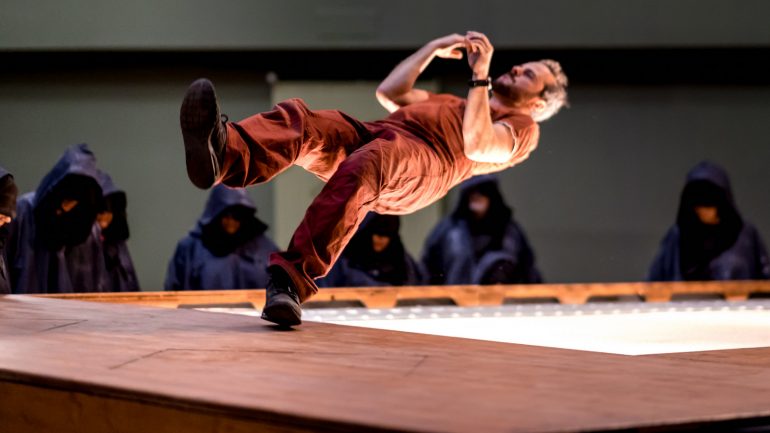 Tournage de “Fugue VR” – Yoann Bourgeois © Romain Tissot / Maison de la danse