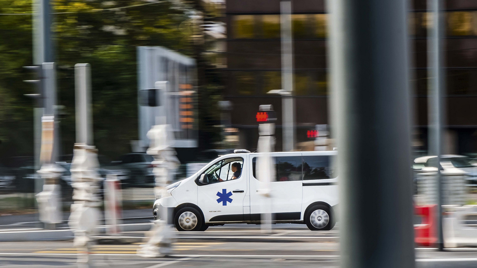 Lyon les ambulances privées sontelles prioritaires sur la route ? Lyon Capitale