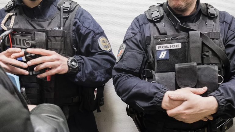 rencontre un policier Reddit