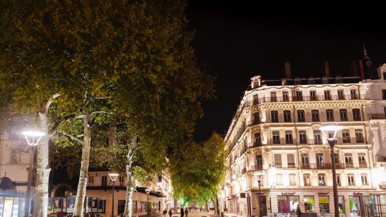 vue de Lyon la nuit