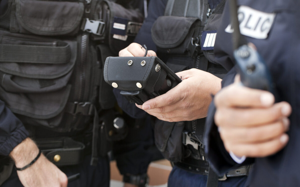 faits divers Douane Opération de Police à Décines © Tim Douet