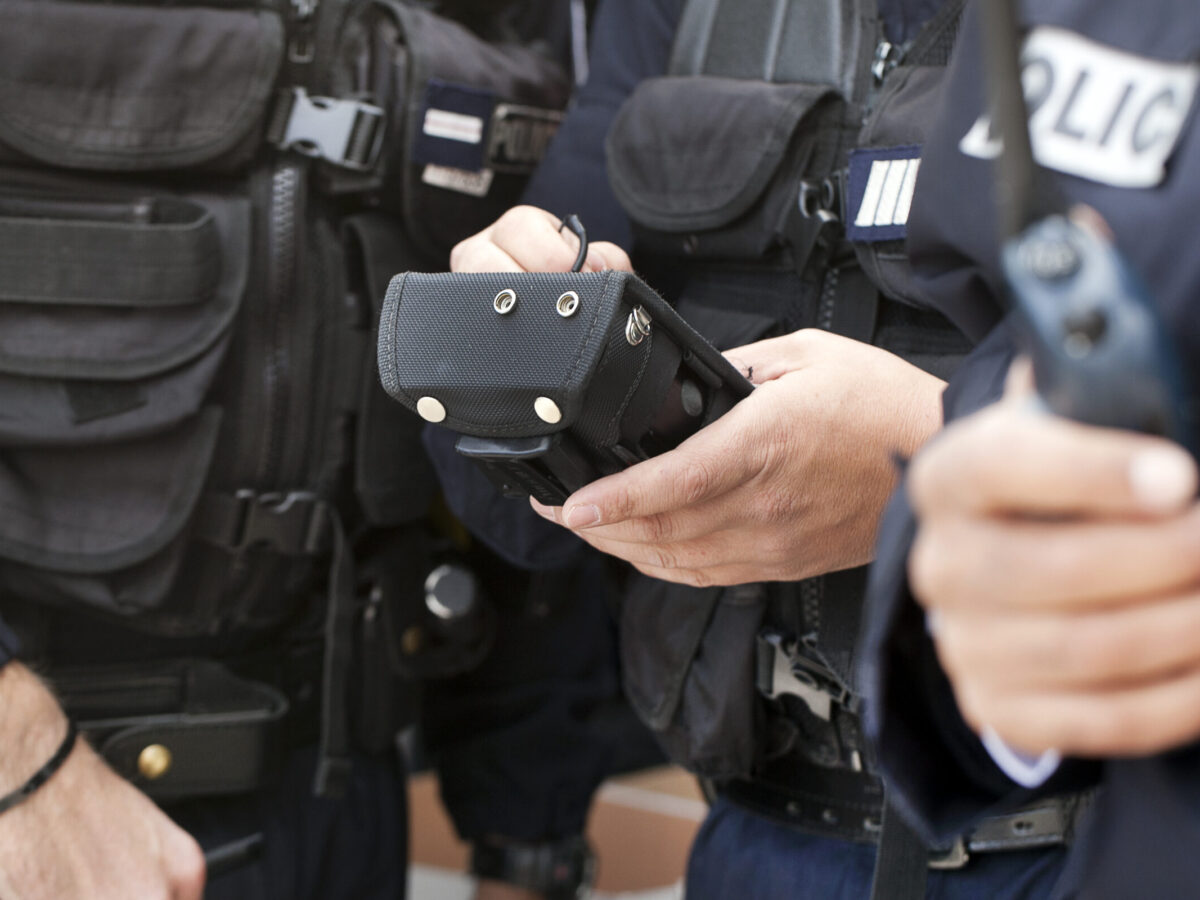 faits divers Douane Opération de Police à Décines © Tim Douet