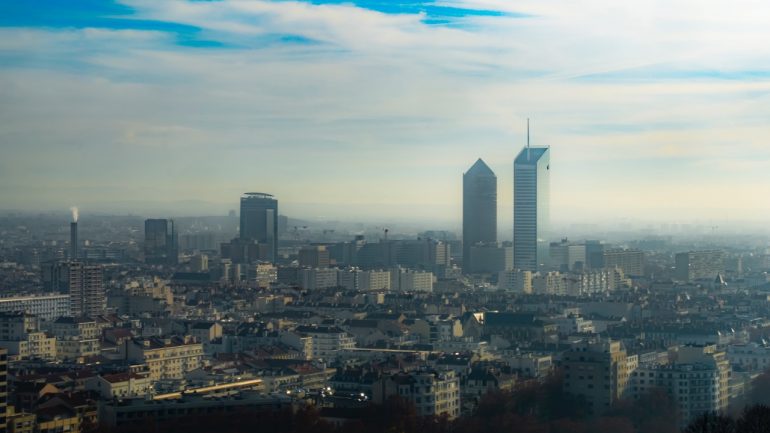 NOMBRE D'habitants lyon