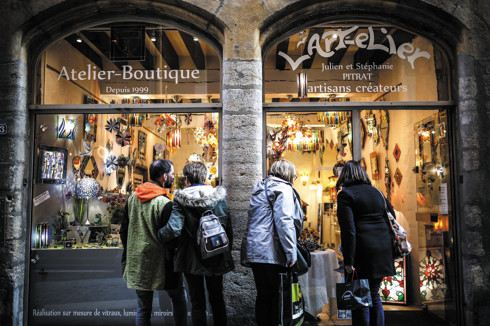 La boutique-atelier de Julien et Stéphanie Pitrat, verriers © Antoine Merlet