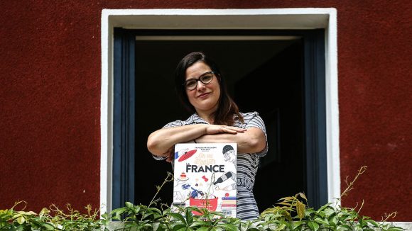 Jennifer, britannique souhaitant acquérir la nationalité française © Antoine Merlet