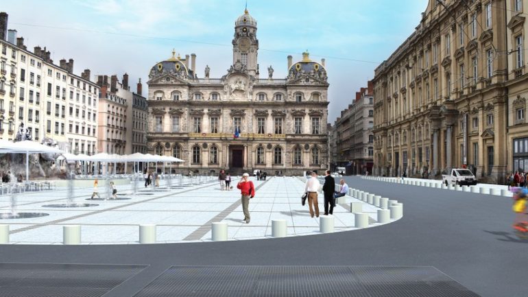 Lyon : la future place des Terreaux ne laisse personne indifférent - Lyon  Capitale