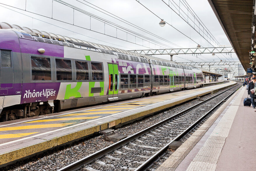 Neige : les trains ne circulent pas entre Lyon, Saint-Etienne et Grenoble - LyonCapitale.fr
