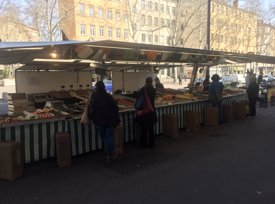 Marché à Lyon durant le coronavirus