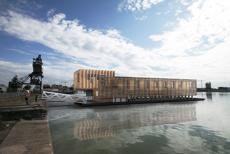 Bureaux flottants à Bordeaux (CARMO)