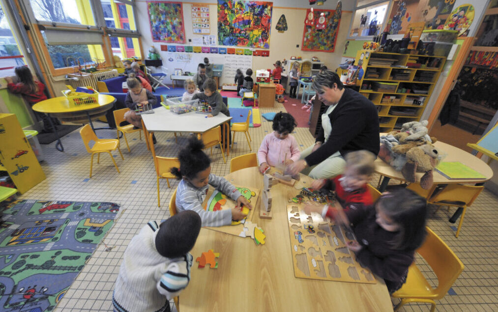 En maternelle, les gestes barrière semblent difficilement applicables