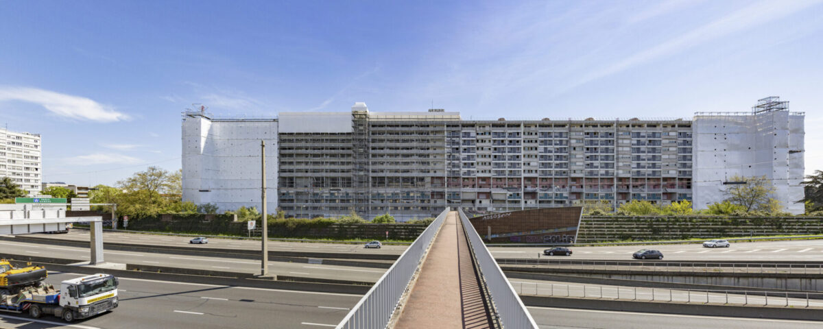 La démolition de l'UC1 est subventionnée à 67 % par l’Agence Nationale de Renouvellement Urbain (ANRU) et à 10 % par la Métropole de Lyon.