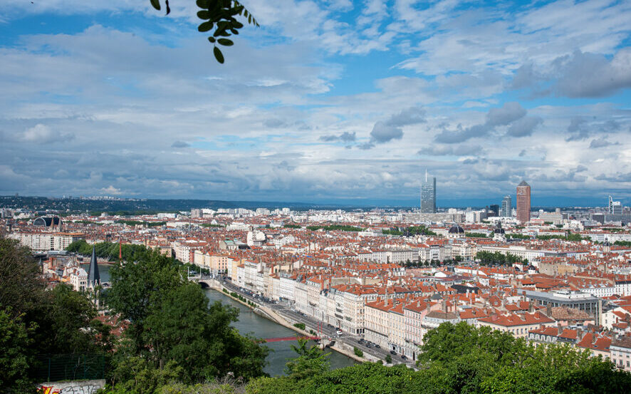 Lyon ville vue jardin