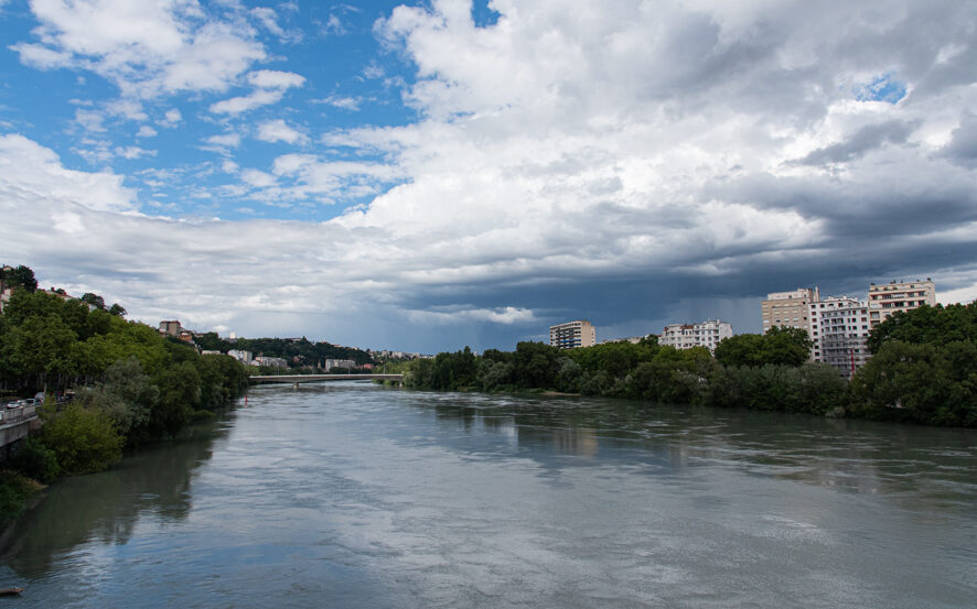 Une météo avec des nuages envahissants laissera place à un temps plus voilé. @WilliamPham