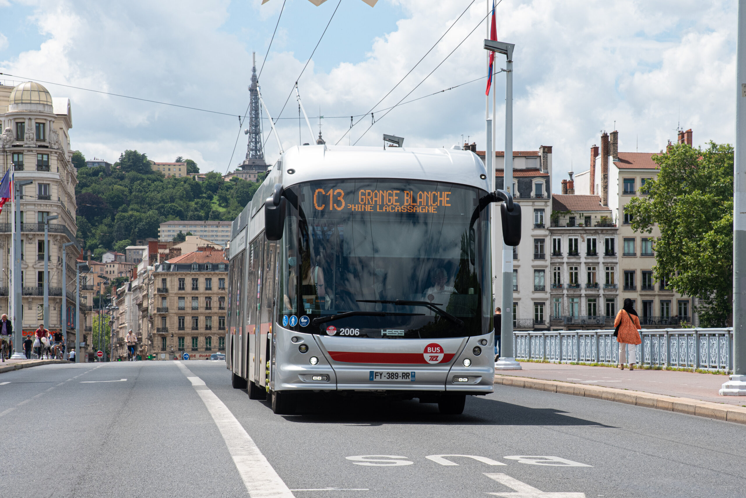 bus, TCL, Lyon, transports en commun