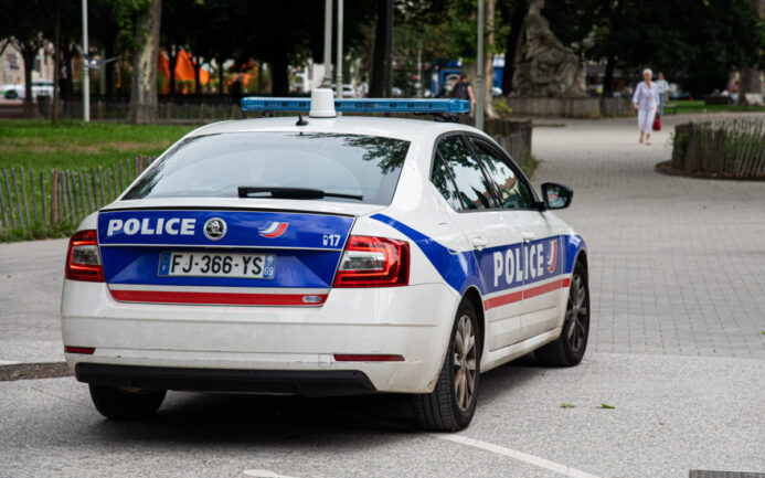 voiture police faits-divers