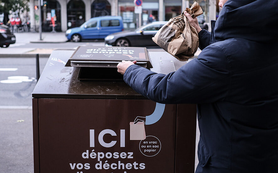 25 communes de la Métropole de Lyon vont recevoir un composteur individuel ©Antoine Merlet