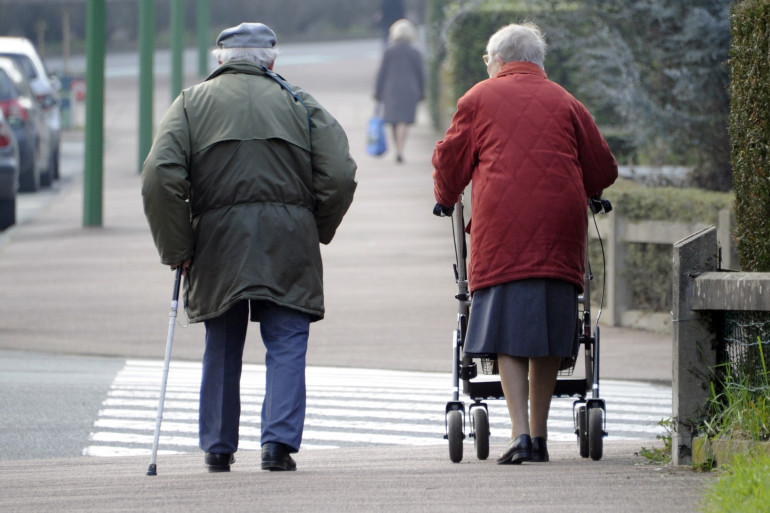 L'isolement fait partie des préoccupations des seniors, selon la parole donnée aux "vieux électeurs" par l'association des Petits Frères des Pauvres. © AFP / Archives, Damien Meyer
