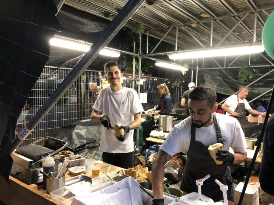 Adrien Zedda, chef du meilleur restaurant végétarien du monde en 2020, est présent sur le Lyon Street Food Festival. ©Flora Chaduc