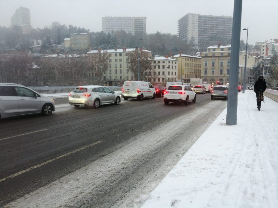 La météo alternera entre précipitations et chutes de neige ce dimanche à Lyon. (Photo PT)