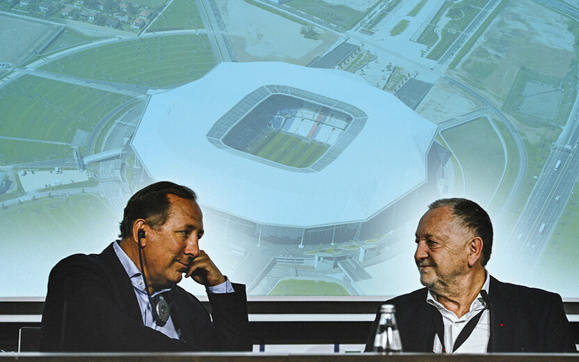 Textor et Jean-Michel Aulas lors de la vente de l'OL