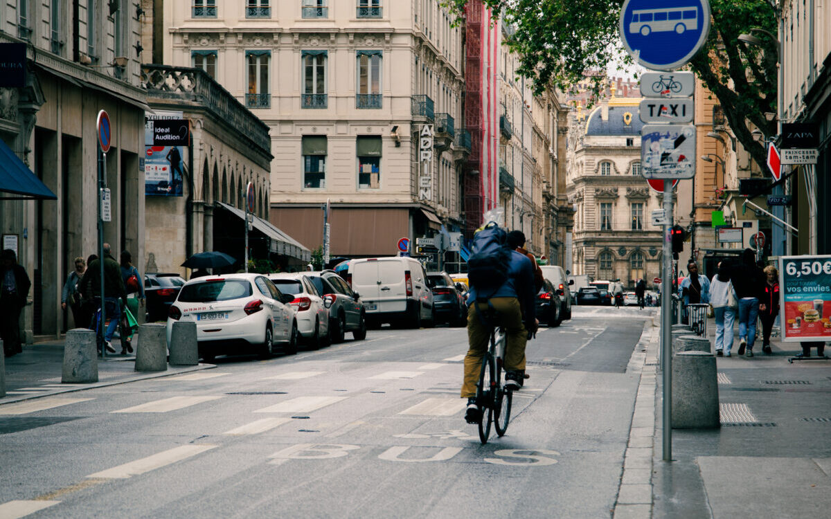 Vélo en Ville - @Hugo LAUBEPIN
