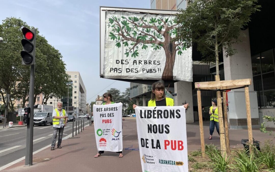Lyon action contre la publicité