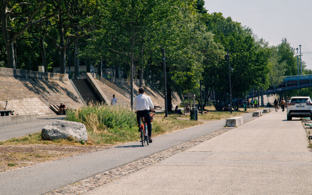 Piste Cyclable sur les quais du Rhône à Lyon @Hugo LAUBEPIN