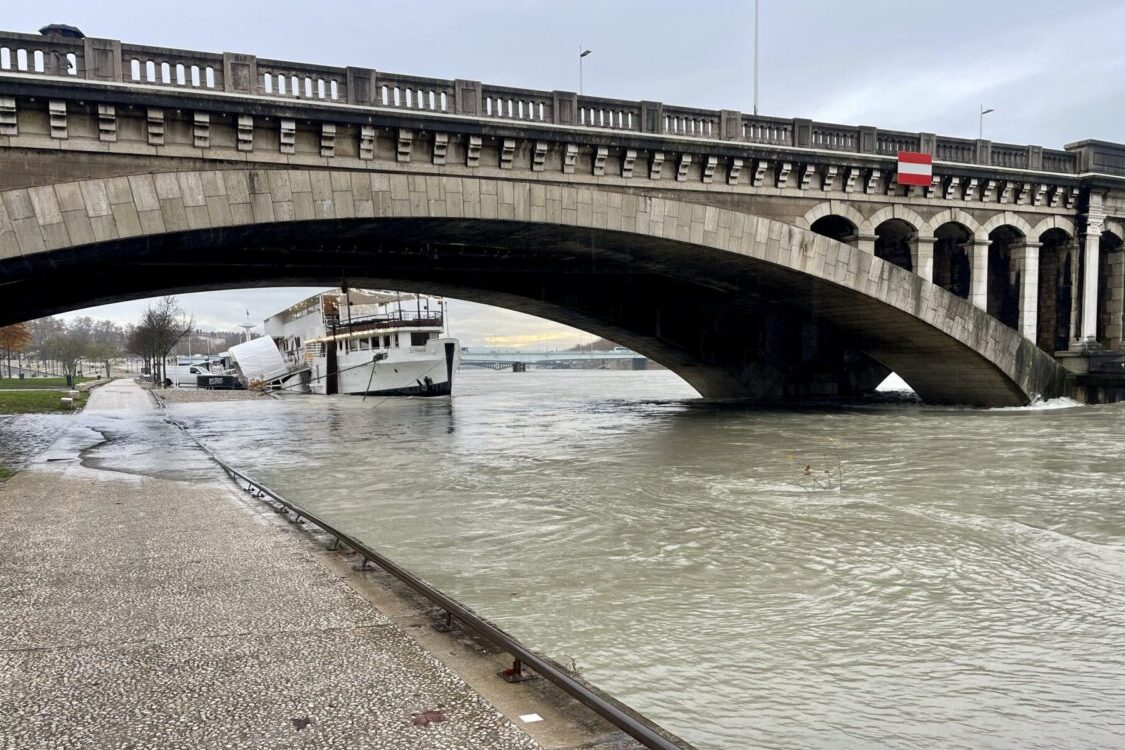 Rhône crue