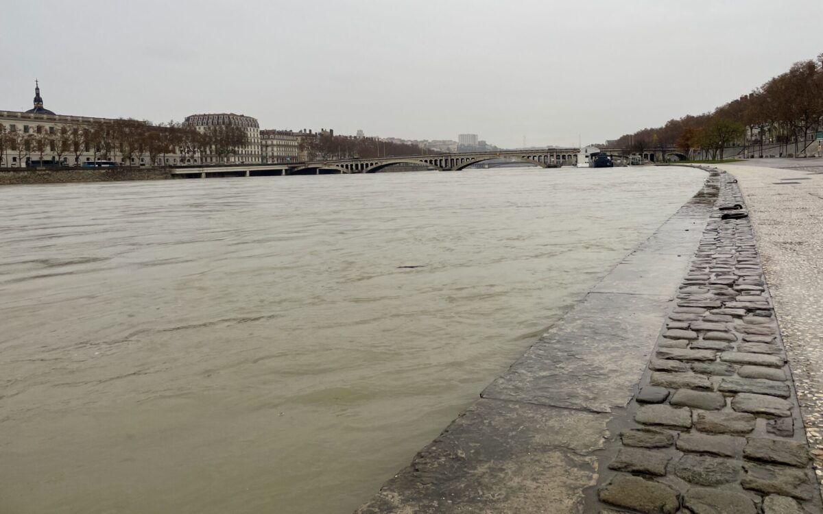 Crue Rhône