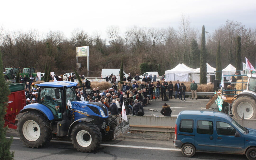 Blocage m6 des agriculteurs