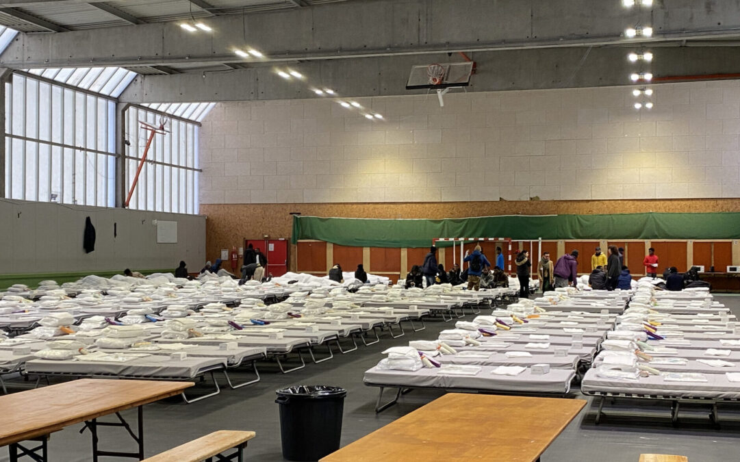 gymnase rosset migrants hébergés