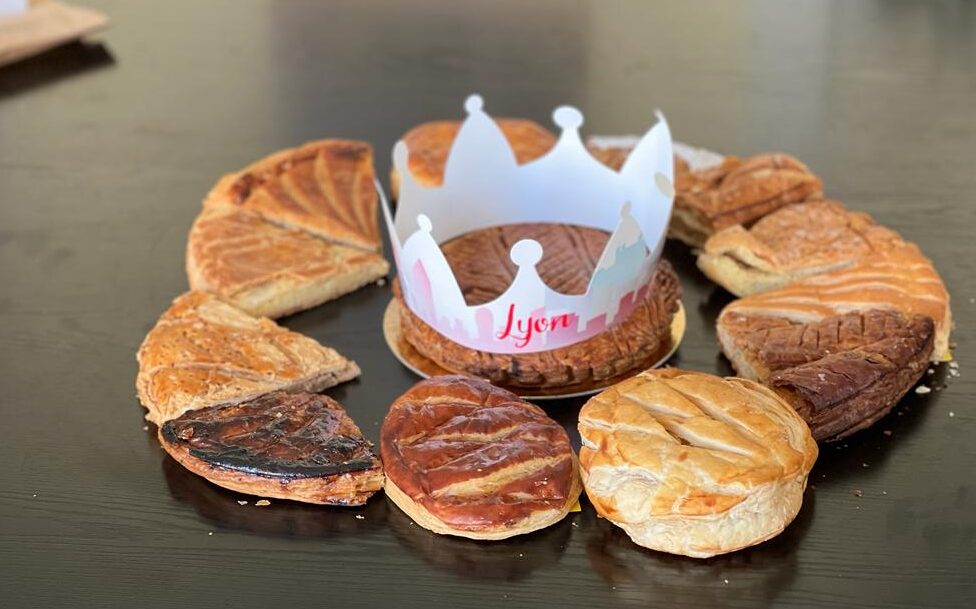 Dans les galettes des rois de cette boulangerie, on trouve des