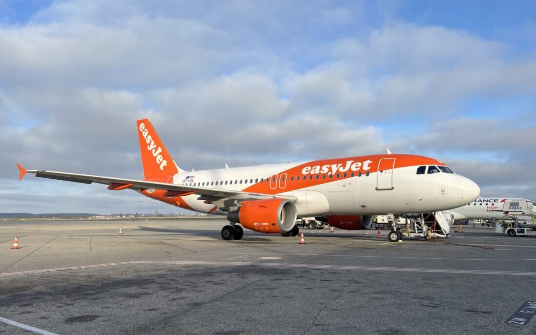 avion easyjet lyon (@VG)