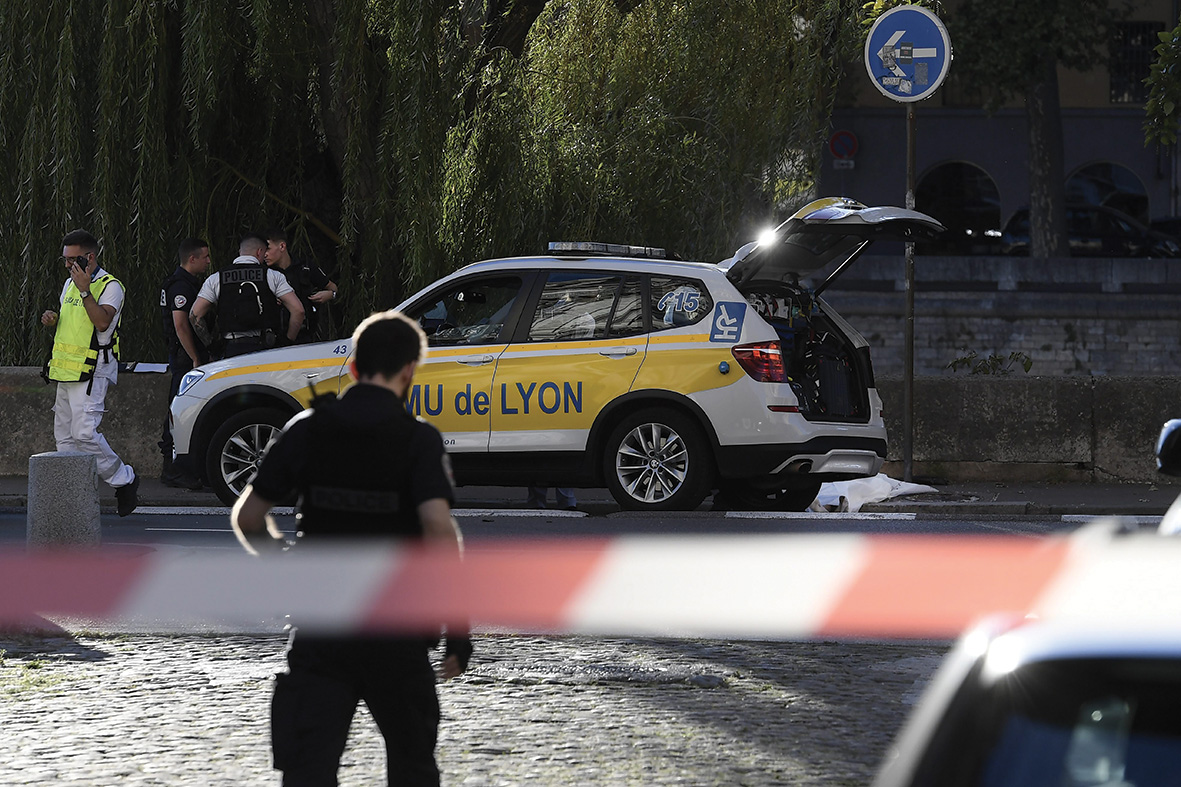 Un accident en août 2022 a coûté la vie à deux jeunes Lyonnais, Iris et Warren, qui circulaient en trottinette quai Joffre (Lyon 2e), devenu l’un des axes les plus meurtriers à Lyon ©PHOTOPQR/LE PROGRES/JoÎl PHILIPPON