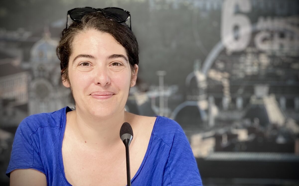 Juliet Roméo, libraire à La Madeleine, est l’invitée de 6 minutes chrono / Lyon Capitale.