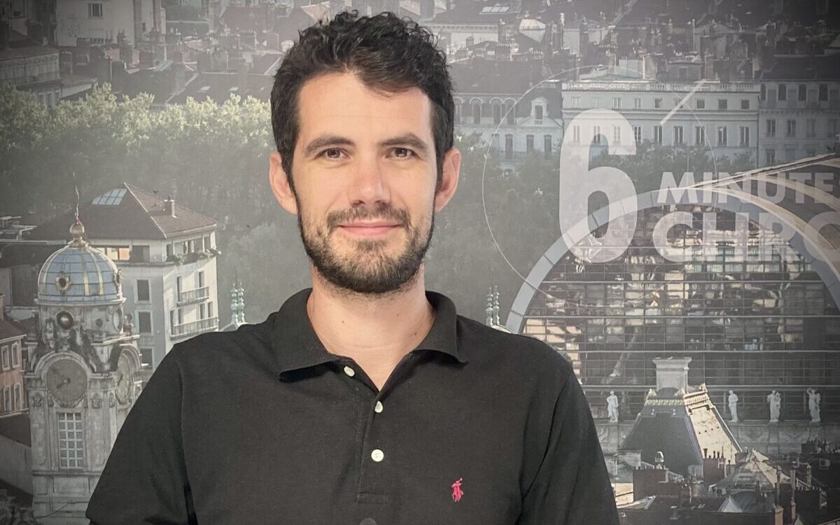 Maxime Noly, directeur du festival Woodstower, est l’invité de 6 minutes chrono / Lyon Capitale.